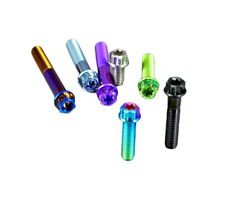 Parafusos de titânio para M1.6 M2 M2.5 M3 M4 M5 M6 M8 M10 M12 M14 M16 M20 no sistema métrico de medição