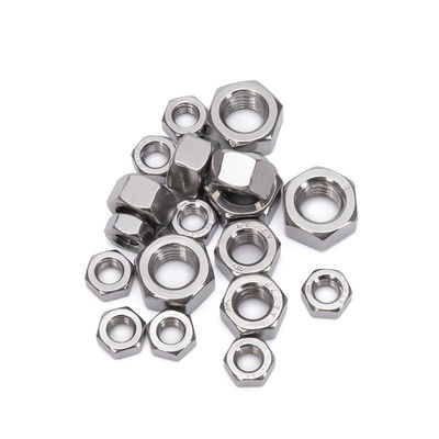 Nozes de soldadura quadrada de aço inoxidável 304 para fios M3-M12 em aplicações da indústria de retalho