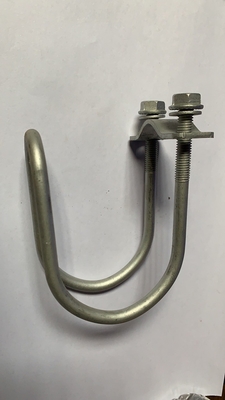 Mobiliário Double Pipe Clamp 304 de aço inoxidável Double U-bolt com parafuso e lavadora U-clamp M6 M8 FINISH NEGRO DIN Standard