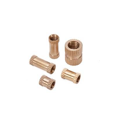 ANSI Padrão de tamanho personalizado Tratamento de água DIN Brass Knurled Nut Insert com acabamento passivado no sistema de medição métrica