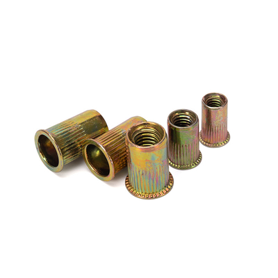 Alta resistência Flat Head Rivet Nut Fabricação Personalizada Pulling Nut Rivet 304 de aço inoxidável amarelo revestido de zinco para marinha