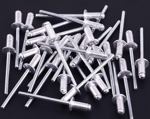 Revestimento de revestimento de aço inoxidável brilhante para exigências de fixação duradoura usando revestimento de revestimento de revestimento